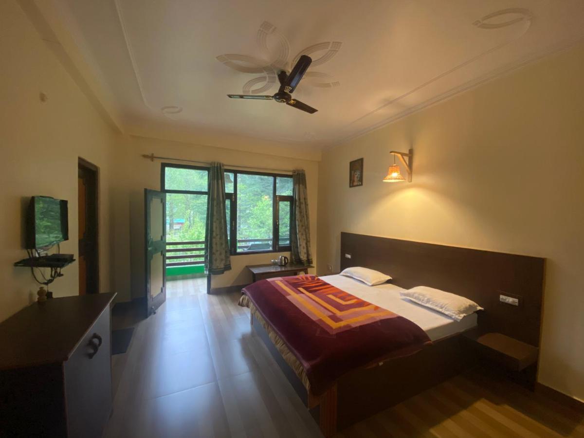 Hôtel The Royal Orchard Kasol Extérieur photo