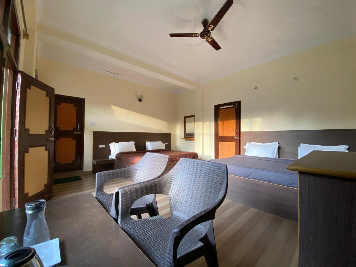 Hôtel The Royal Orchard Kasol Extérieur photo